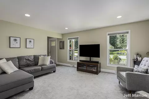 440 Adaway Ave SE, Ada, MI 49301 photo 5