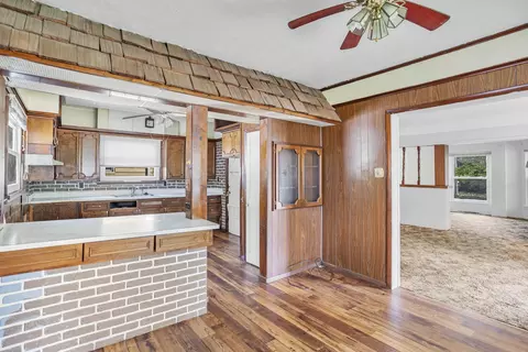 2102 E Ganson St, Jackson, MI 49202 photo 5