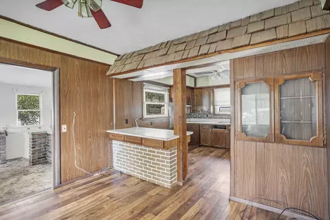 2102 E Ganson St, Jackson, MI 49202 photo 6