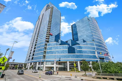 335 Bridge St NW #504, Grand Rapids, MI 49504
