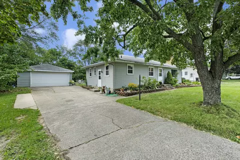 3121 Nursery Ave SW, Wyoming, MI 49519