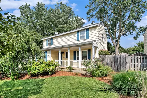 2332 Woodlawn Ave SE, Grand Rapids, MI 49546