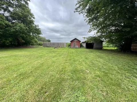 403 E North St, Tekonsha, MI 49092 photo 4