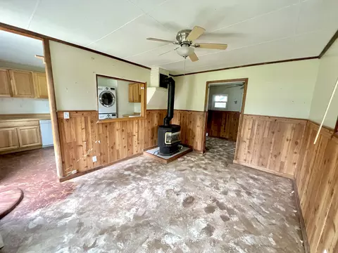 403 E North St, Tekonsha, MI 49092 photo 7