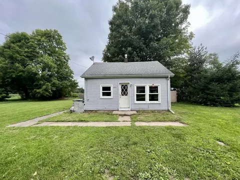 403 E North St, Tekonsha, MI 49092