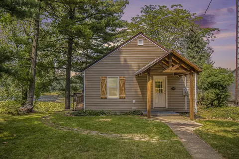 67930 Days Lndg, Sturgis, MI 49091