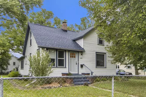 1532 Blakeslee St, Kalamazoo, MI 49006