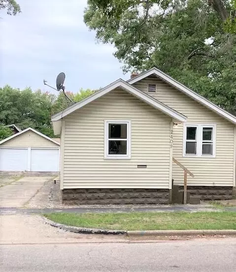 2409 Mc Ilwraith St, Muskegon Heights, MI 49444
