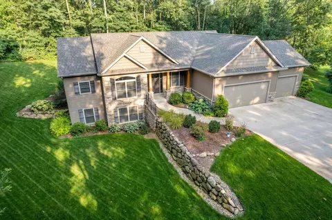 68929 Surges Rd, Niles, MI 49120