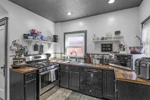 714 Edgewood St, Jackson, MI 49202 photo 7
