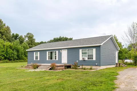 6500 Mckendry Rd, Saranac, MI 48881