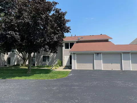 5795 Beech Ave #4, Coloma, MI 49038