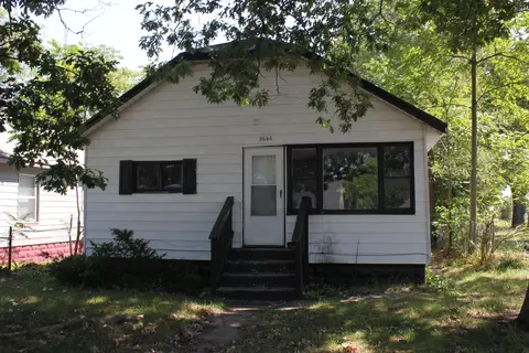 2646 Reynolds St, Muskegon Heights, MI 49444
