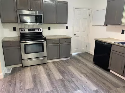 534 St Clair Ave, Jackson, MI 49202 photo 28