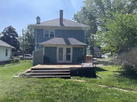 534 St Clair Ave, Jackson, MI 49202 photo 3