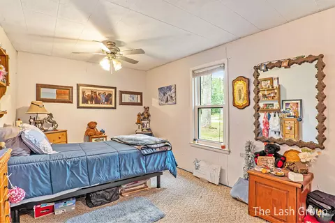 305 6th St, Baldwin, MI 49304 photo 10