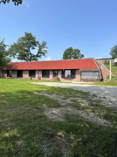 18766 Forrister Rd, Hudson, MI 49247