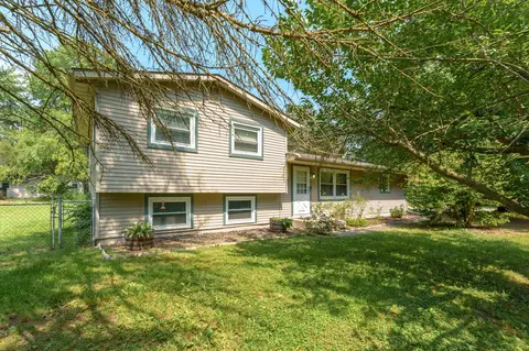 4052 Rio Grande Ave, Battle Creek, MI 49037