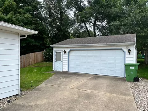 271 Richfield Ave, Springfield, MI 49037 photo 18
