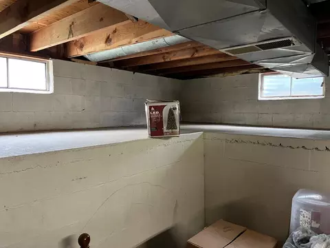 271 Richfield Ave, Springfield, MI 49037 photo 13