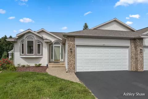 855 Deerview Ln #12, Holland, MI 49423