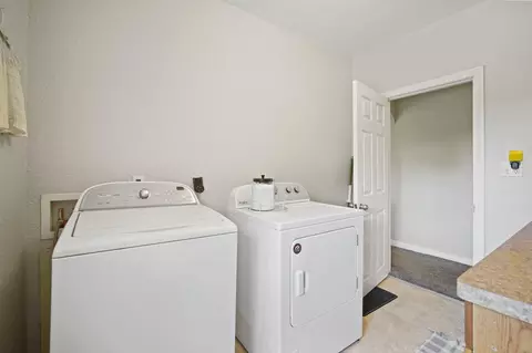 8763 Lee Rd, Jackson, MI 49201 photo 31