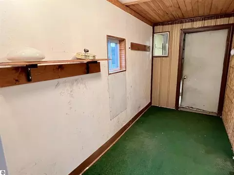 1960 Hampton Rd, Harrison, MI 48625 photo 21