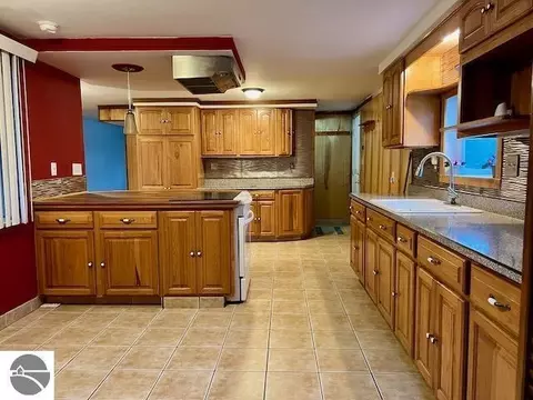 1960 Hampton Rd, Harrison, MI 48625 photo 17