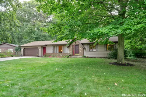 3735 140th Ave, Holland, MI 49424
