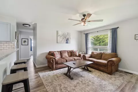 5595 Viking Dr, Jackson, MI 49201 photo 6