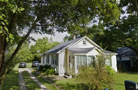 5441 Collingwood Ave, Kalamazoo, MI 49004