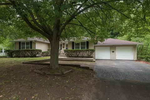 329 N Kendall Ave, Kalamazoo, MI 49006