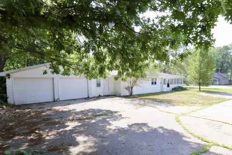 1657 36th St SW, Wyoming, MI 49519
