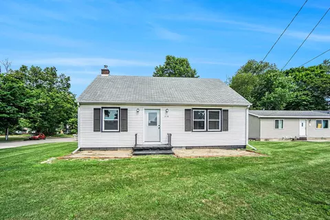 3110 W Michigan Ave, Kalamazoo, MI 49006