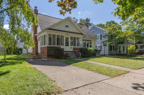 2325 Crane Ave, Kalamazoo, MI 49001