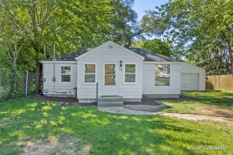 130 Wadsworth St SW, Grand Rapids, MI 49548