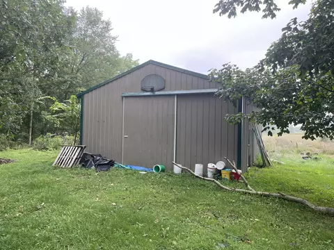 9031 Woodbridge Rd, Reading, MI 49274 photo 2