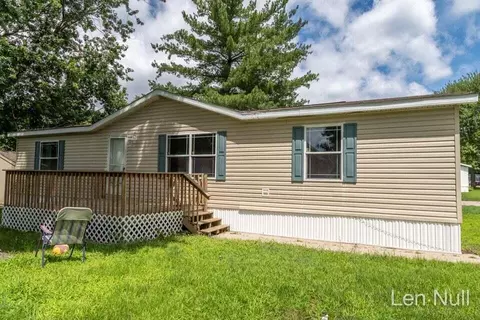 5025 Buchanan Ct, Hudsonville, MI 49426
