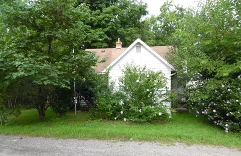 216 S Paul St, Dowagiac, MI 49047