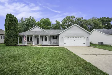 2684 Arrowwood Ln, Kalamazoo, MI 49004