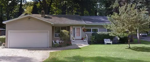 855 Lyncott St, North Muskegon, MI 49445