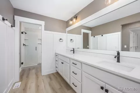 16656 Spring Tree Dr #19, Spring Lake, MI 49456 photo 12