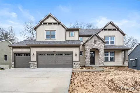 16656 Spring Tree Dr #19, Spring Lake, MI 49456