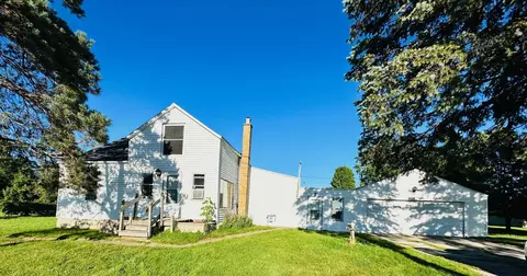 11014 N Divison Ave, Sparta, MI 49345