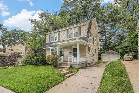 1335 Underwood Ave SE, Grand Rapids, MI 49506