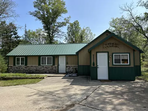 1157 W M-72 Hwy, Grayling, MI 49738