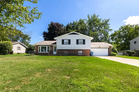 6819 Cypress St, Portage, MI 49024