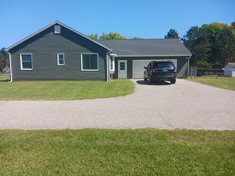 20085 11 Mile Rd, Big Rapids, MI 49307