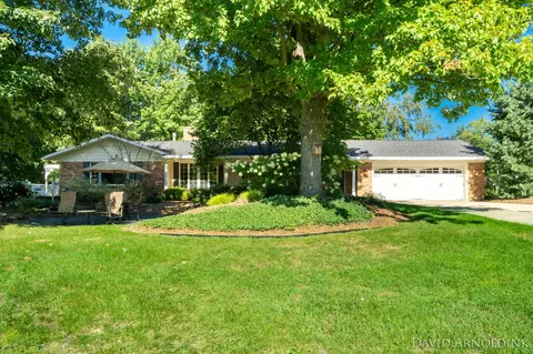 4050 34th St, Dorr, MI 49323
