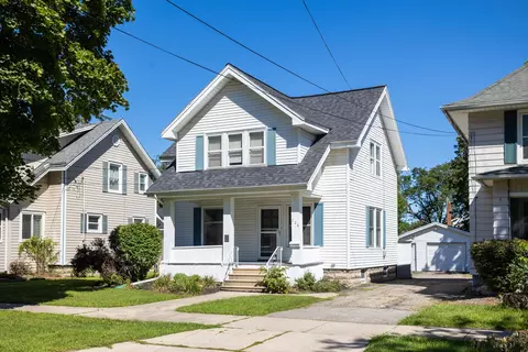 728 Glenwood Ave, Jackson, MI 49203